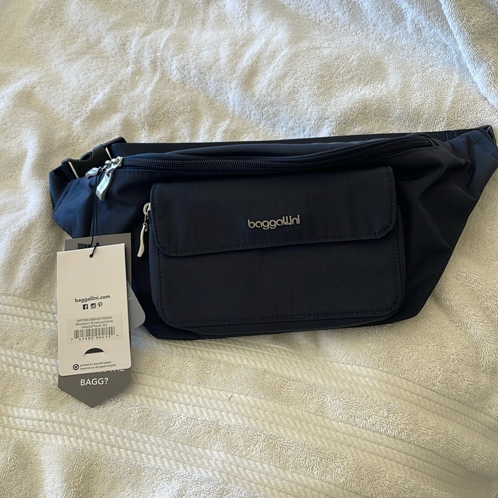 Baggallini Modern Waist Pack Sling